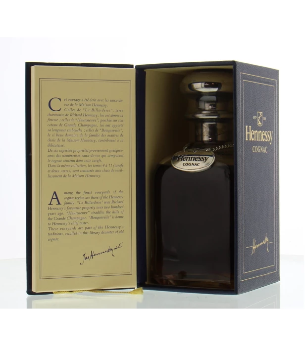 Коньяк Hennessy Billarderie 40%