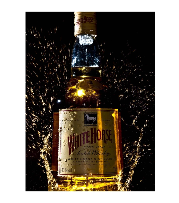 Виски White Horse выдержка 4 года 0,5 л 40% купить