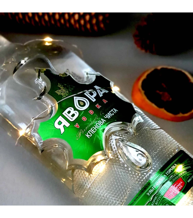 Горілка Явора Кленова чиста 0,7л 40% купити