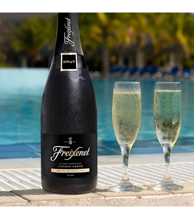 Вино игристое Freixenet Cava Cordon Negro белое брют 0,75л 11,5% купить