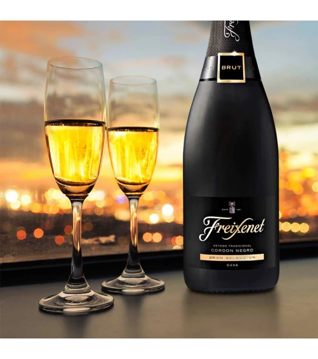 Вино игристое Freixenet Cava Cordon Negro белое брют 0,75л 11,5% купить