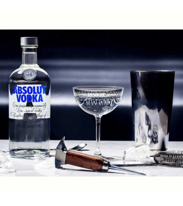 Водка Absolut 1л 40% купить