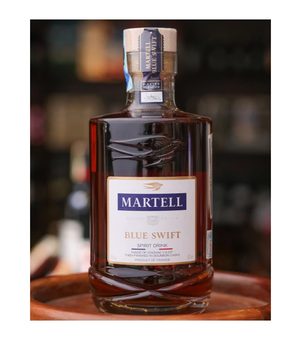 Коньяк французский Martell Blue Swift 0,7л 40% купить