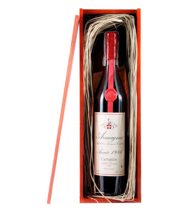 Арманьяк Armagnac Castarede 1986 янтарный в деревянной коробке 0,7л 40%