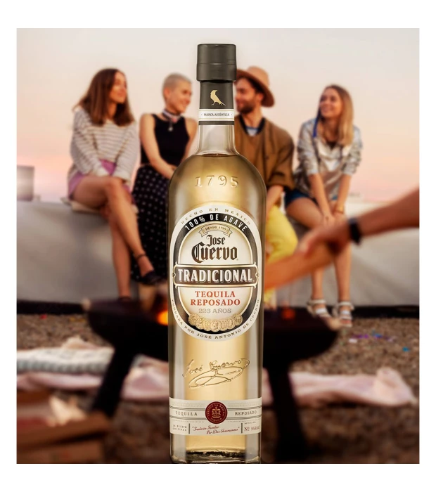 Текіла Cuervo Tradicional Reposado 0,7л 38% купити