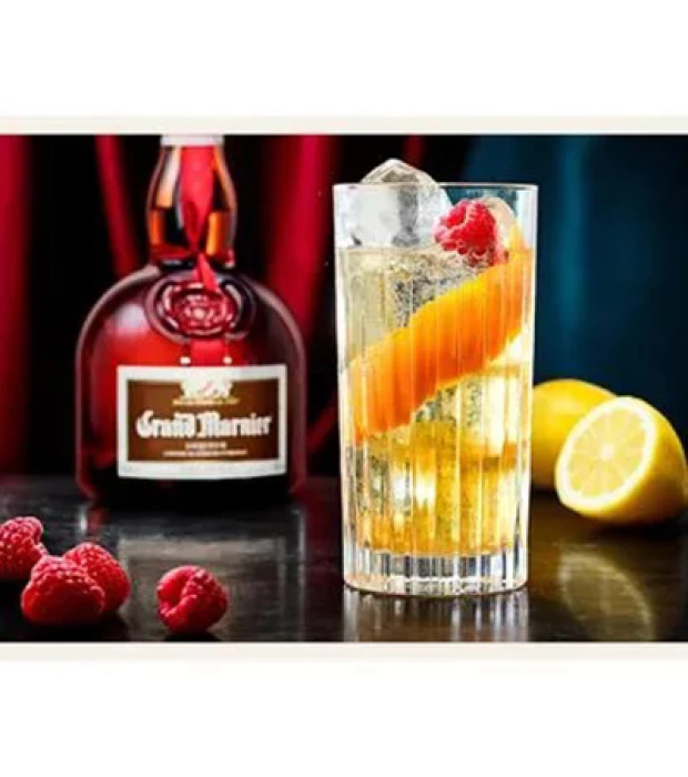 Ликер Апельсиновый Grand Marnier Cordon Rouge 0,5л 40% в Украине