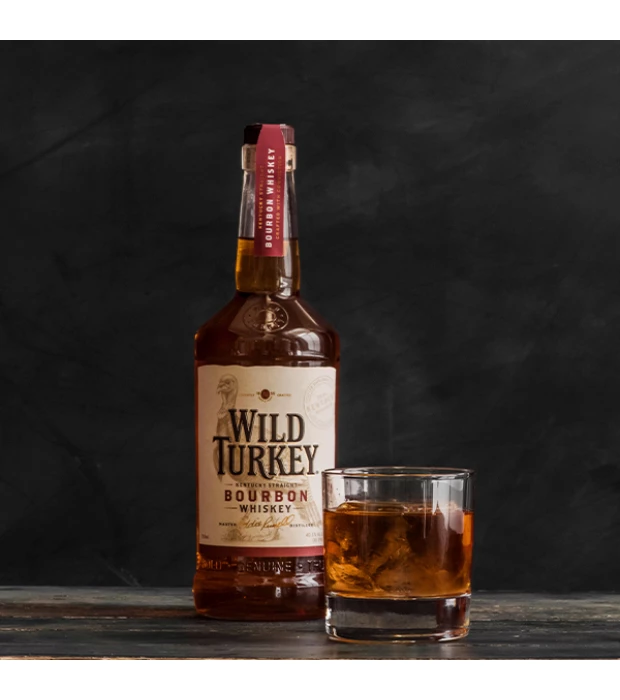 Бурбон Wild Turkey до 8 лет выдержки 0,7 л 40,5% в Украине