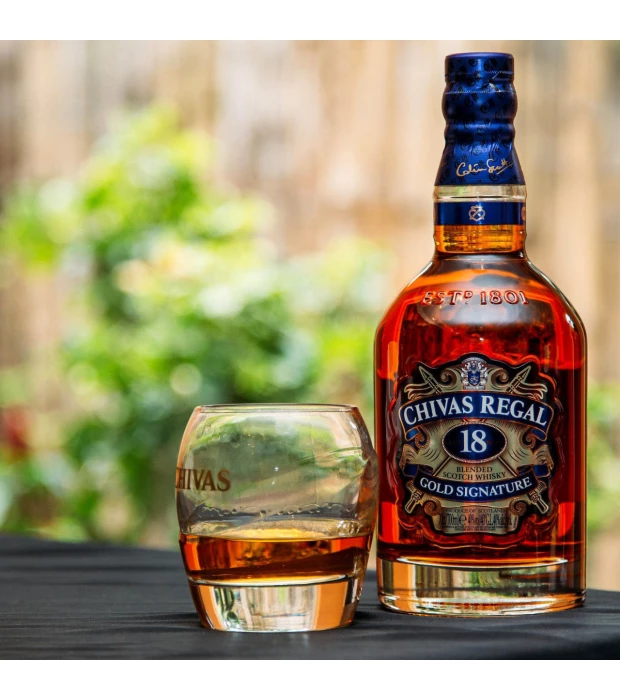 Виски Chivas Regal 18лет 0,7 л 40% в коробке купить