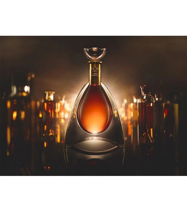 Коньяк Martell L'Or 0,7л 40% в престижной упаковке в Украине