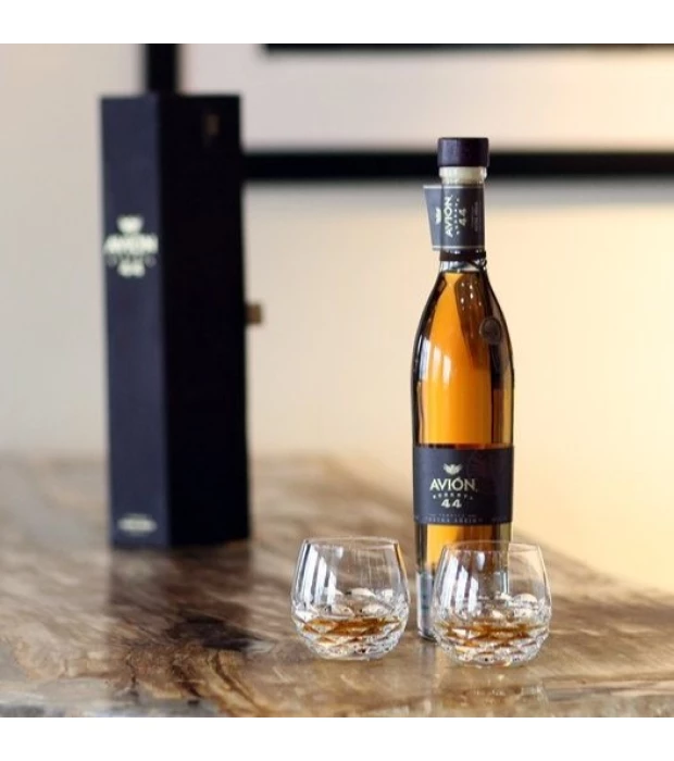 Текила Avion Reserva 44 Extra Anejo Highlands 100% Puro de Agave 0,75л 40% купить