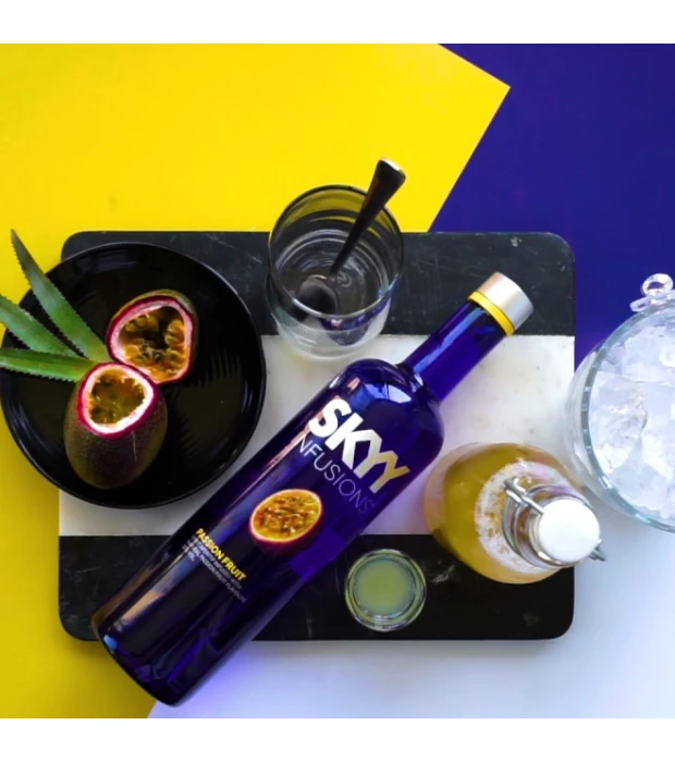 Горілка SKYY Infusions Passion Fruit 0,7л 37,5% в Україні