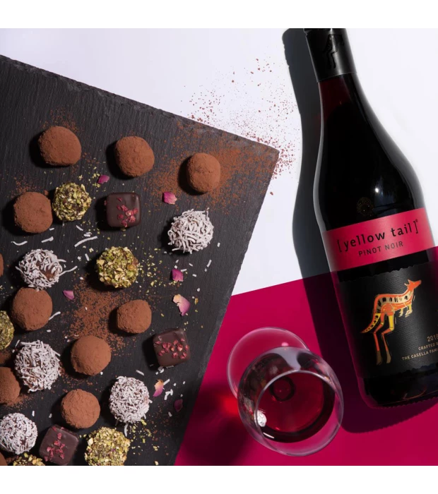 Вино Yellow Tail Pinot Noir червоне напівсухе 0,75л 13% купити