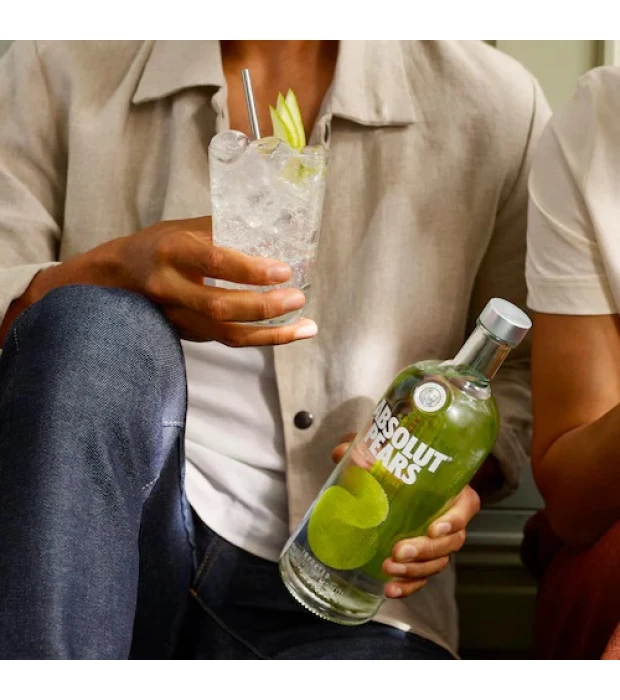 Водка Absolut Pears 0,7л 40% купить